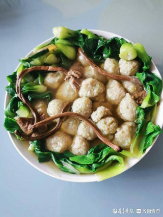 壹粉食堂｜魚的新吃法來啦！自制龍利魚芹菜丸，健腦益智口感鮮香