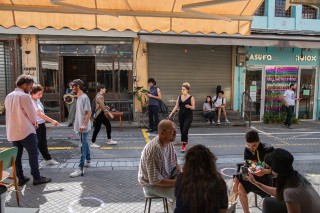 這怎麼說？研究發現以色列大部分的新冠感染病例都與