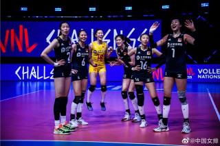 女排3-0俄羅斯！喜迎五連勝，距離日本只剩3分差距