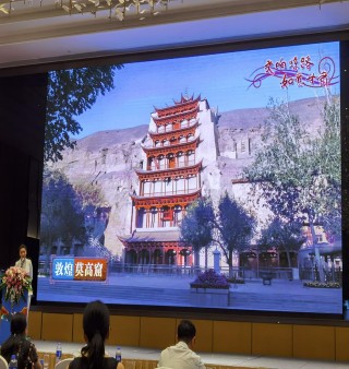 酒泉市搭乘“環西部火車遊”陸上郵輪開啟跨省旅遊宣傳交流新模式
