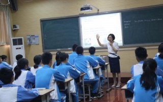 不用考教師編制，畢業就成為編制內教師，這些院校師範生待遇真好