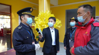 廣東南雄：護航旅遊景點食品安全 “陽光查餐廳”在行動！