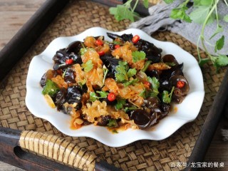 愛美的女人常吃這菜，2塊錢做一盤，清脂刮油，腸胃輕松身體好