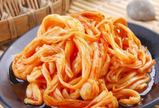 火辣開胃小菜 香辣紅油美食做法，嘴巴過癮