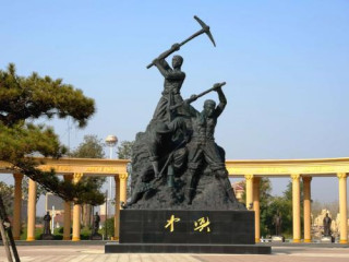 棗莊小眾景點，紀念歷史遺跡變公園，現已成新地標，人少風景好