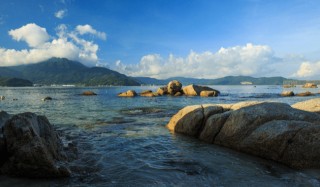 廣東廣州周邊附近，大亞灣旅遊景點及肇慶七星岩，旅遊景點遊記