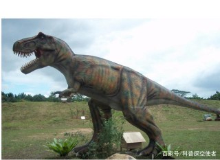 在一座神秘島上，古生物學家意外發現了恐龍的新物種