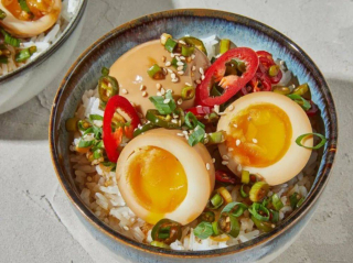 “INS風”雞蛋拌米飯「韓式Mayak eggs」！看似樸素實際有味又有料！_姬旦_混合_做法