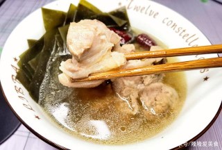 酒店海帶排骨湯為什麼那麼好喝？加這兩味食材，去油除腥鹹鮮香甜