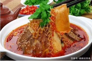 成都的美食資源不僅味型多樣，而且歷史悠久，每種小吃都有故事