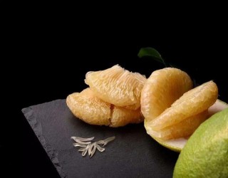 「養生防疫」柚子，天然水果罐頭，好吃營養用處多