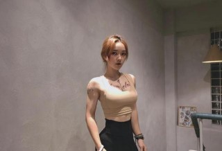 95後拉丁舞教練，堅持健身5年，練就完美身材！
