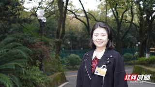 奧男開箱①丨童路雯代表：大美山河，有美食與花衣不可辜負