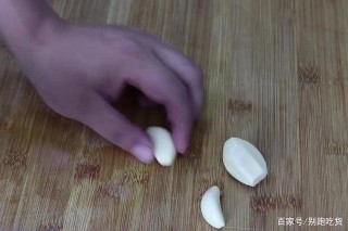 教你一个万能凉拌味汁，拌啥都好吃，拌出来开胃下饭