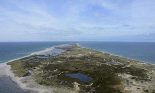 神秘的旋轉島，像地球一樣自轉，一分鐘一圈，網友：這島成精了嗎