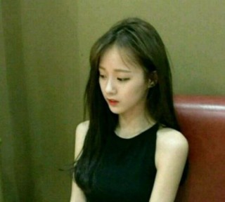 身材好的女生穿衣也好看，怪不得她們都在減肥塑身呢，真性感哈哈