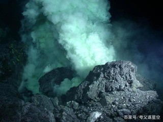 10909米！“奮鬥者號”成功坐底：馬裏亞納海溝