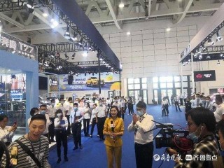 朱之文：沒想到齊魯車展上有這麼多品牌汽車，很有國際範啊