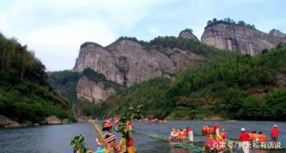 廣西與湖南交界地帶有一景區，冬季迎來霧凇景觀，適合遊玩