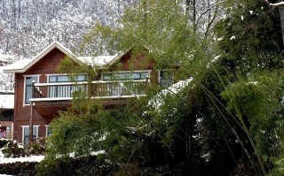 河南冬遊賞雪“童話鎮“，洛陽4A景區王府竹海，沉溺於美景和美食