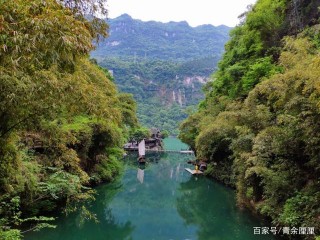 宜居養老之城，有四家5A景區，為三線城市，遊客卻並不多