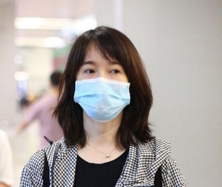 左小青發表了離婚聲明：愛情可以跨越年齡，婚姻可以嗎？