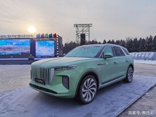 硬核實力｜一汽亮相無人駕駛汽車冰雪挑戰賽