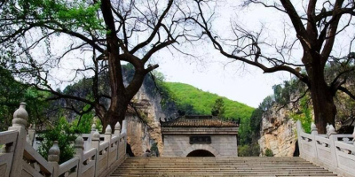 山東這座山，被譽為“濰坊版張家界”，還有世界最長的天然回音壁