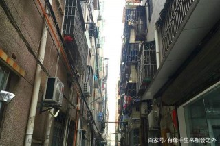 廣東落寞的城中村，曾遠近聞名的“娛樂村”，如今卻人去樓空