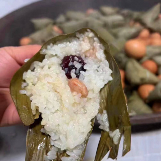 包粽子時，到底用長糯米還是圓糯米？很多人不懂，難怪不香不軟糯