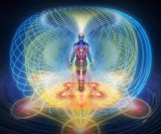 傳說中的神是外星人？黑暗森林法則在保護人類，地球早被監控了？