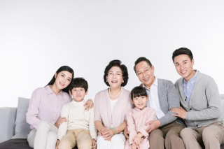 寧願不要孩子，也要用所有的繼續環遊世界？你會選擇這麼做嗎？_哥們