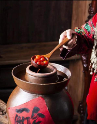 長城腳下的酸湯：小白嫁到北京十年思念家鄉帶來了凱裏酸湯美食_the_貴州_木姜子