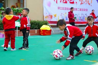 武漢市礄口區探索幼兒足球苗子發現培養新方式