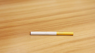 長期吸煙卻又堅持喝茶的人，後來都怎麼樣了？醫生終