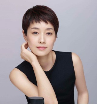 不再裝少女感，40歲女明星的尷尬時刻，曾經的金三順現在演禦姐