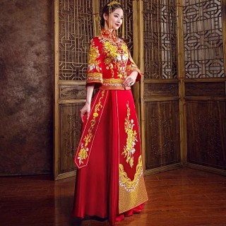 優雅時尚的古典旗袍，遞給旗袍女子一生的吉祥如意！