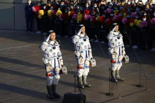劉伯明：在太空和億萬國人一起體驗“我心飛翔”