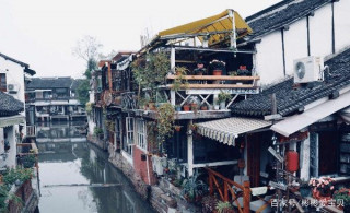 上海青浦區一處免費景點，穿過318國道，美食、休閑、娛樂俱全