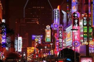最沒“人情味”的城市，雖是一線城市，在這方面連三線都不如_上海_我國_小吃街