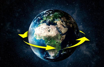 每秒600公里！地球在宇宙中狂奔，目的地：1.47億光年外的巨引源