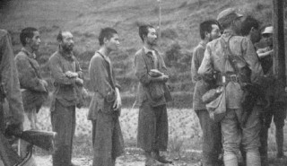 日本戰敗後，蘇聯俘虜了不少日本女兵，處理辦法迄今讓日本後怕