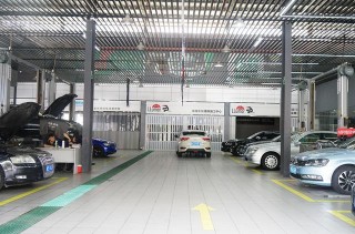 廣州萬通就業學子：從眼鏡廠普工到汽車維修技師，他只用了14個月