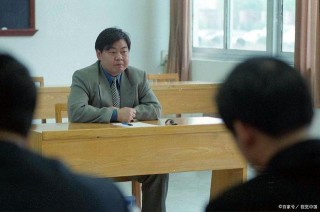 畢業跟領導5年，從職場小白到月薪1萬，結果領導被調到上海總部
