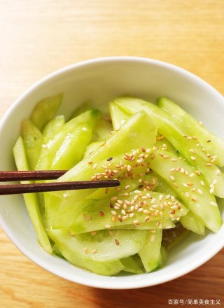 簡單美食之《黃瓜沙拉》的做法