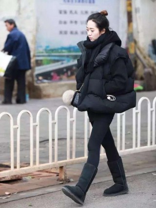 顏值超高的小美女, 長得漂亮, 穿再多也美的不像話