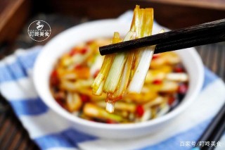 過年宴客，最饞這道涼拌菜，2分鐘做一盤，開胃下飯又解膩