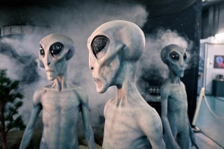 外星人總是無影無蹤？玉兔二號在月球有了新發現，引發眾人討論
