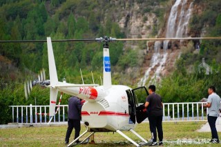 濰坊青州景區直升機空中遊覽 現場人山人海