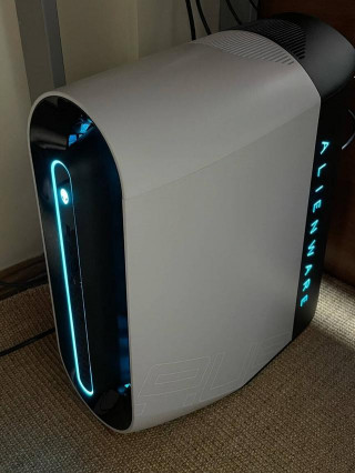 外星人水冷電競遊戲電腦主機，超性能遊戲PC